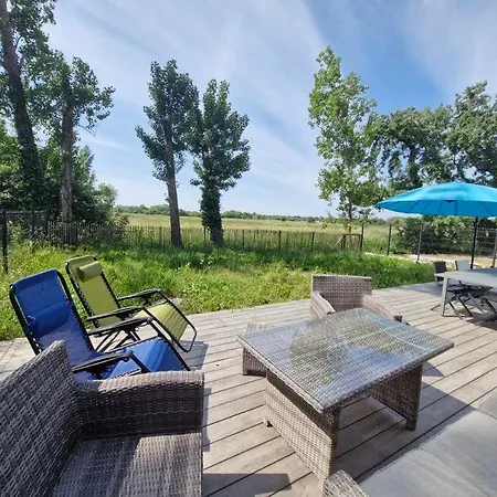 Belle Maison Neuve Familiale Jolie Vue Degagee 8 Personnes Holiday home Saint-Jean-de-Monts
